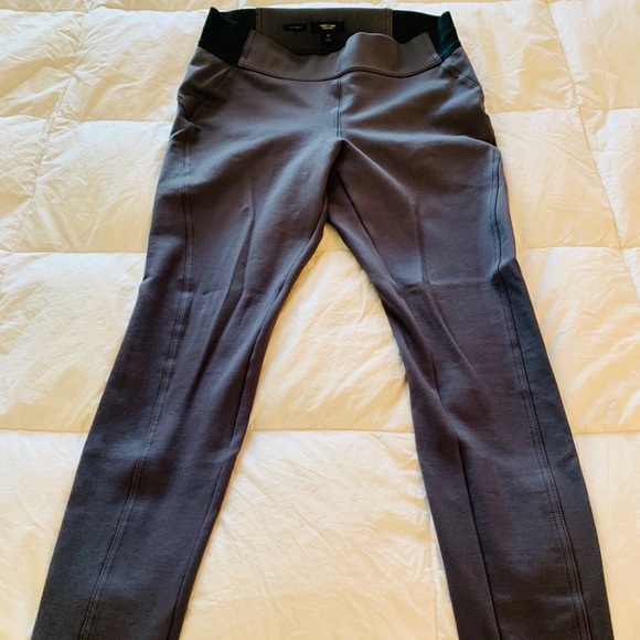 Vera Wang Grey Stretch Business Pants - Medium - Picture 2 of 6